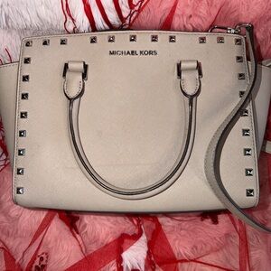 Cream/Beige Studded Michael Kors Handbag With Dustbag
